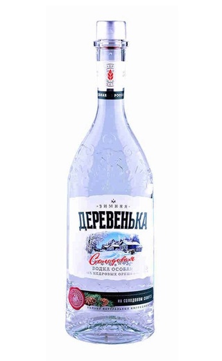 Водка ЗИМНЯЯ ДЕРЕВЕНЬКА Особая кедровая 0,25л 40%