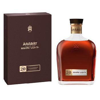 Коньяк АРАРАТ Наири 20 лет п/уп. 0,7л 41%